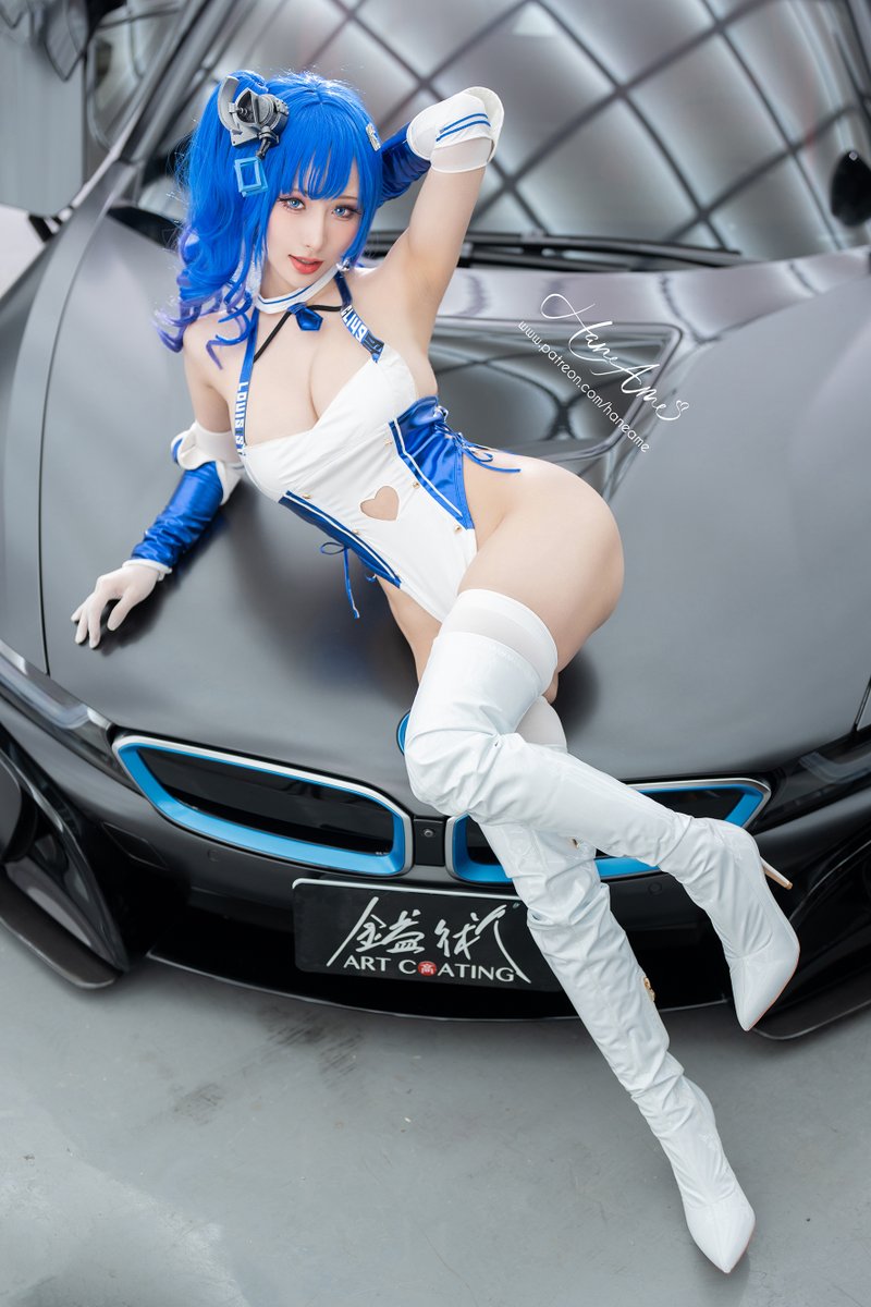 HaneAme_cos2's tweet photo. #AzurLane St.Louis cosplay                
FIGHTING!🏎

 #HaneAme https://t.co/IzrDdFnVAj