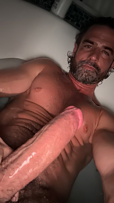 🍆 https://t.co/AIQ2RaL5IC