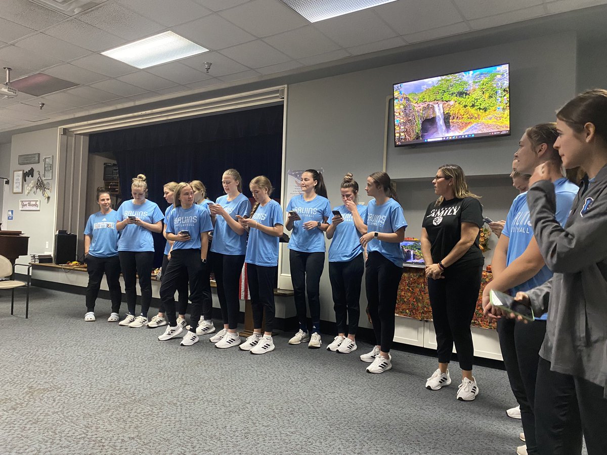 BJUBruinsWVball's tweet photo. Always a fun time at Shepherd's Care playing some balloon volleyball and fellowship if with such sweet people. https://t.co/aAXExr7JxB