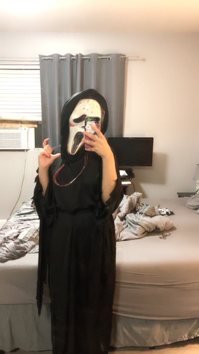 REBORNOGRAPH's tweet photo. https://t.co/fJco9E8k9V   couldn’t get all my shit for adam in time but … what’s ur favorite scary movie guys https://t.co/BRjxcUh3mt