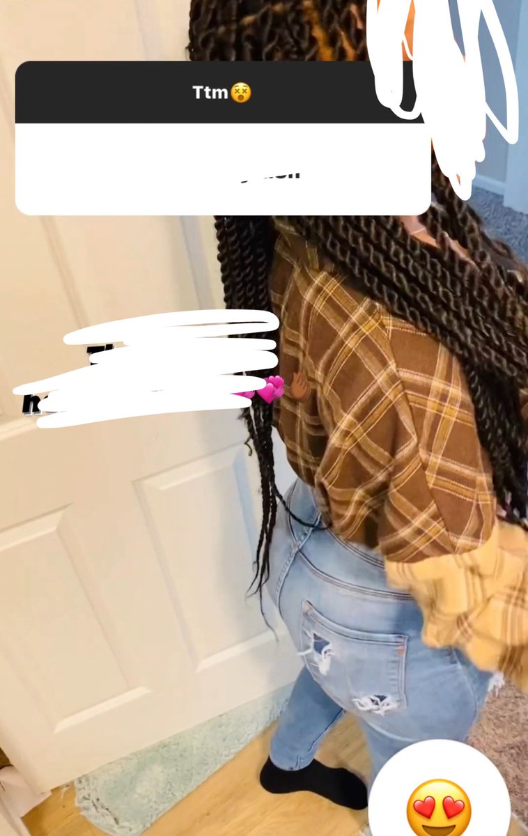 Amyneedsadaddy1's tweet photo. Send me vids of you jacking off 😩 #thick #horny #freaky #lightskin #latina https://t.co/gW8WKN1OKo
