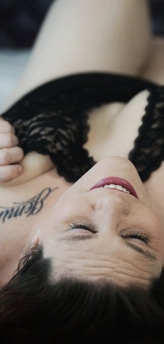 What dreams are made of #bbw #model #actress #lasvegas https://t.co/Zc7CYR0YHH<a href="/tag/bbw"class="tags">#bbw</a><a href="/tag/model"class="tags">#model</a><a href="/tag/actress"class="tags">#actress</a><a href="/tag/lasvegas"class="tags">#lasvegas</a>