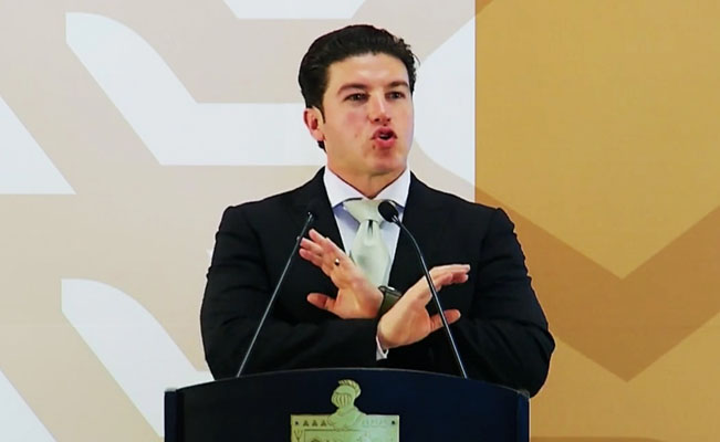 VoxPopuliNoti's tweet image. “Es #ilegal”: @samuel_garcias reprueba la #designación de #ArturoSalinas como Gobernador interino

El Gobernador argumentó que la licencia presentada al Congreso tenía el propósito de proteger su derecho a participar en una elección, destacando que “nada está decidido aún”…