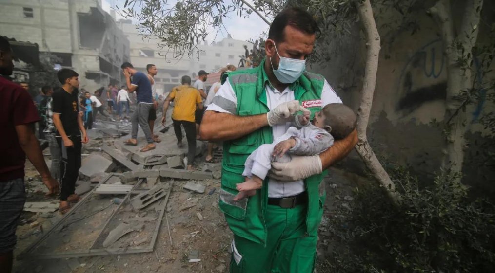 AJEnglish's tweet photo. EU leaders in a meet in Brussels to call for ‘humanitarian pause’ in Gaza.

🔴 LIVE updates: https://t.co/Sq4PSDf1Mw https://t.co/yh00ic8b5r