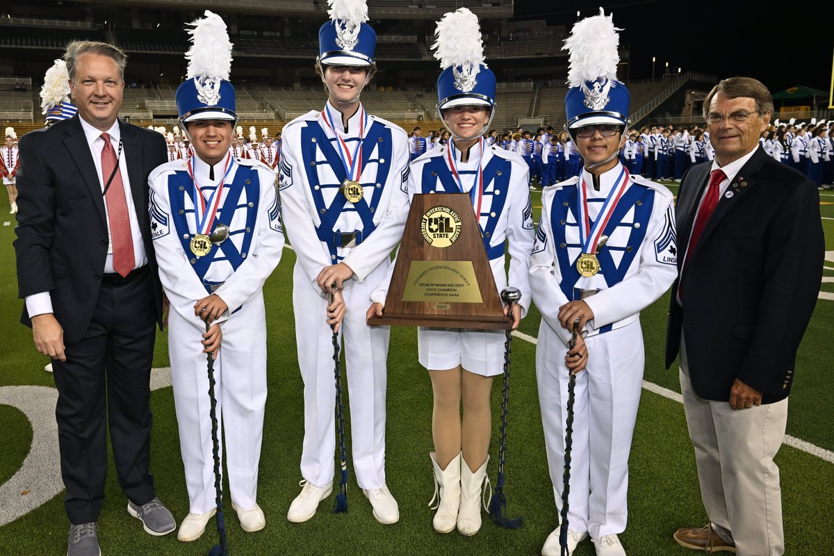 It's a FOUR-PEAT for the Lindale High School Marching Band! Congratulations to the Eagles on securing another Conf 4A #UILState Military Marching Band championship. 🏆🏆🏆🏆 📸: @JoleschPics