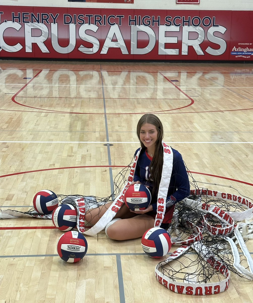 Congrats to senior Anna Guard for being selected as a recipient of the Best and Brightest Award for High School Senior student-athletes awarded by the American Volleyball Coaches Association. Anna is a student-athlete who excels on and off the court.