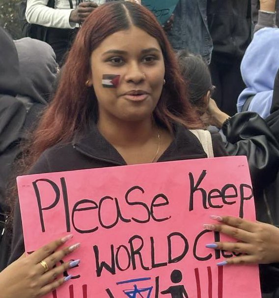 StopAntisemitism (@stopantisemites) on Twitter photo UPDATE: This antisemite has been identified as Fahima Karim, a student at <a href="/UAInst/">Urban Assembly Insti</a> UPDATE: This antisemite has been identified as Fahima Karim, a student at <a href="/UAInst/">Urban Assembly Insti</a>