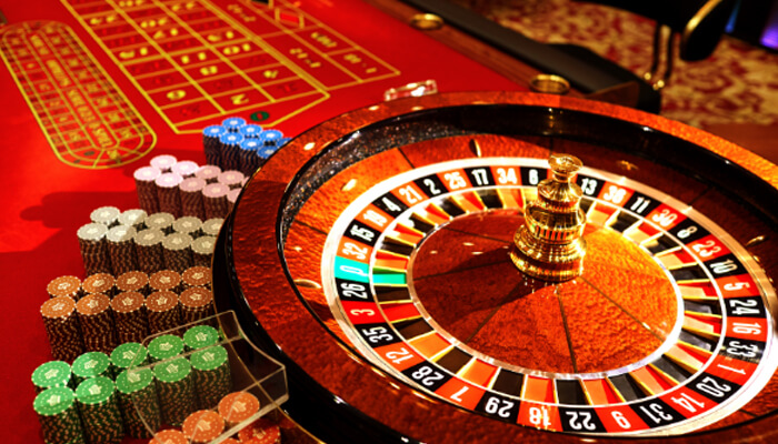 An Examination of the Online Casino Model

#OnlineCasino #gamingindustry #GamingExperience #onlinebetting #responsiblegaming #OnlineGambling #Promotions #Bonuses #Strategies #technology  @onlinecasino_sg @Casino_Org @BigBaaziIndia @CasinoDaysIndia  

tycoonstory.com/an-examination…