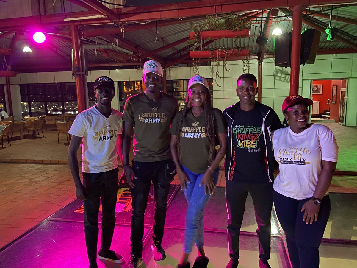shufflekingzUG's tweet photo. Shuffle drive hosted by @RotaractClubVU , wed 25/10/23 at thobani center in association with tuli naawe initiative, dancing for mental health awareness, dancing is happiness https://t.co/qiAkCP7UH7