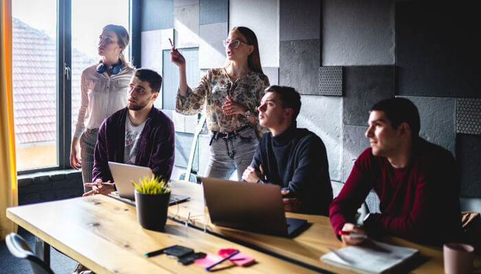 TycoonStoryCo's tweet image. How Artificial Intelligence is Revolutionizing Retail Price Optimization Software

#artificialintelligence #retailprice #software #strategies #businesses #markettrends #optimisation #algorithms #personalization #FMCG #profitability #RetailStrategy 

tycoonstory.com/how-artificial…