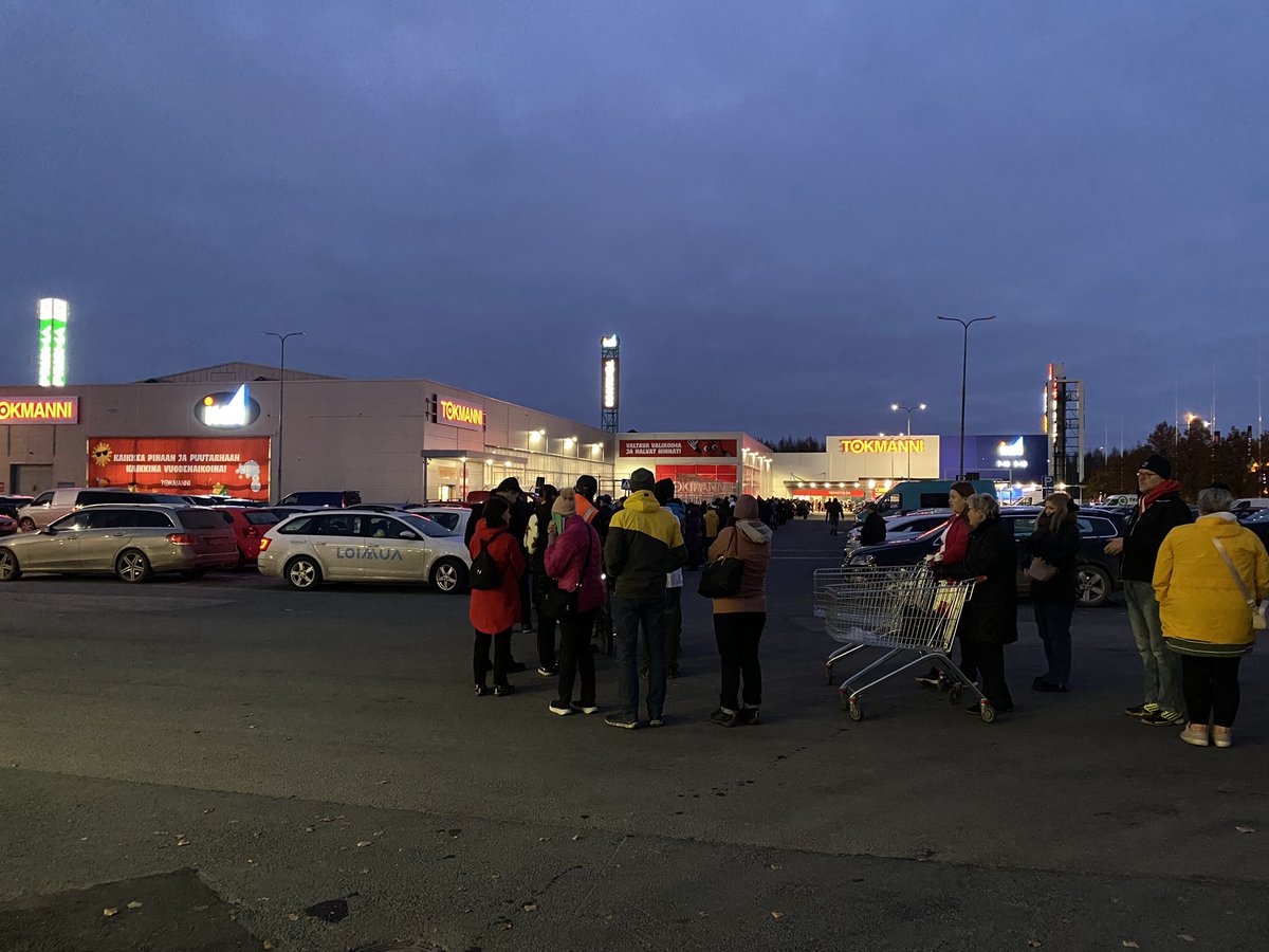 Hämeenlinnalaisia kiinnostaa Tiiriön Tokmannin avajaiset👍 #kauppa #tokmanni #markkinointi