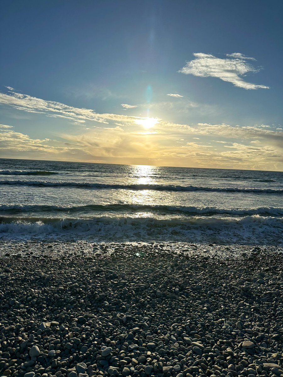 Mel Pressley tweet media