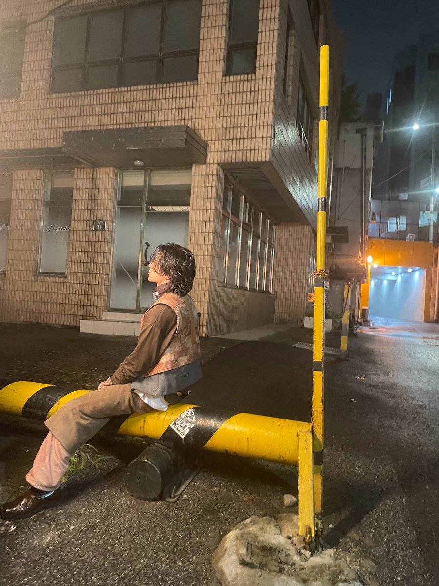 Hendery tweet media