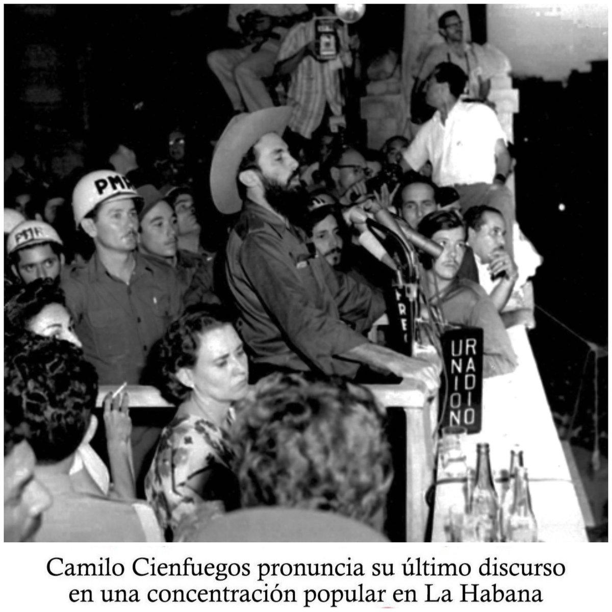 #CamiloVive "Para detener esta revolución cubanísima, tiene que morir un pueblo entero y si llegara a pasar, serían realidad los versos de Byrne: Si deshecha en menudos pedazos se llega a ver mi bandera algún día, nuestros muertos, alzando los brazos, la sabrán defender todavía"