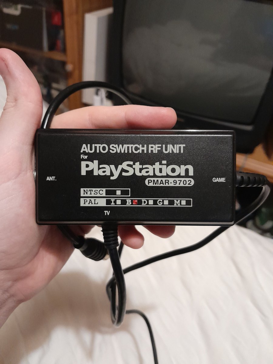 bluntbows's tweet photo. Bought a Playstation RF Switch with the hope that the quality would be terrible for jokes. Unfortunately the image actually presents fairly clear on a CRT (For PS1 games anyway). Not too dissimilar to composite. Oh well fun to have regardless 🙃 https://t.co/1C4C051C5A