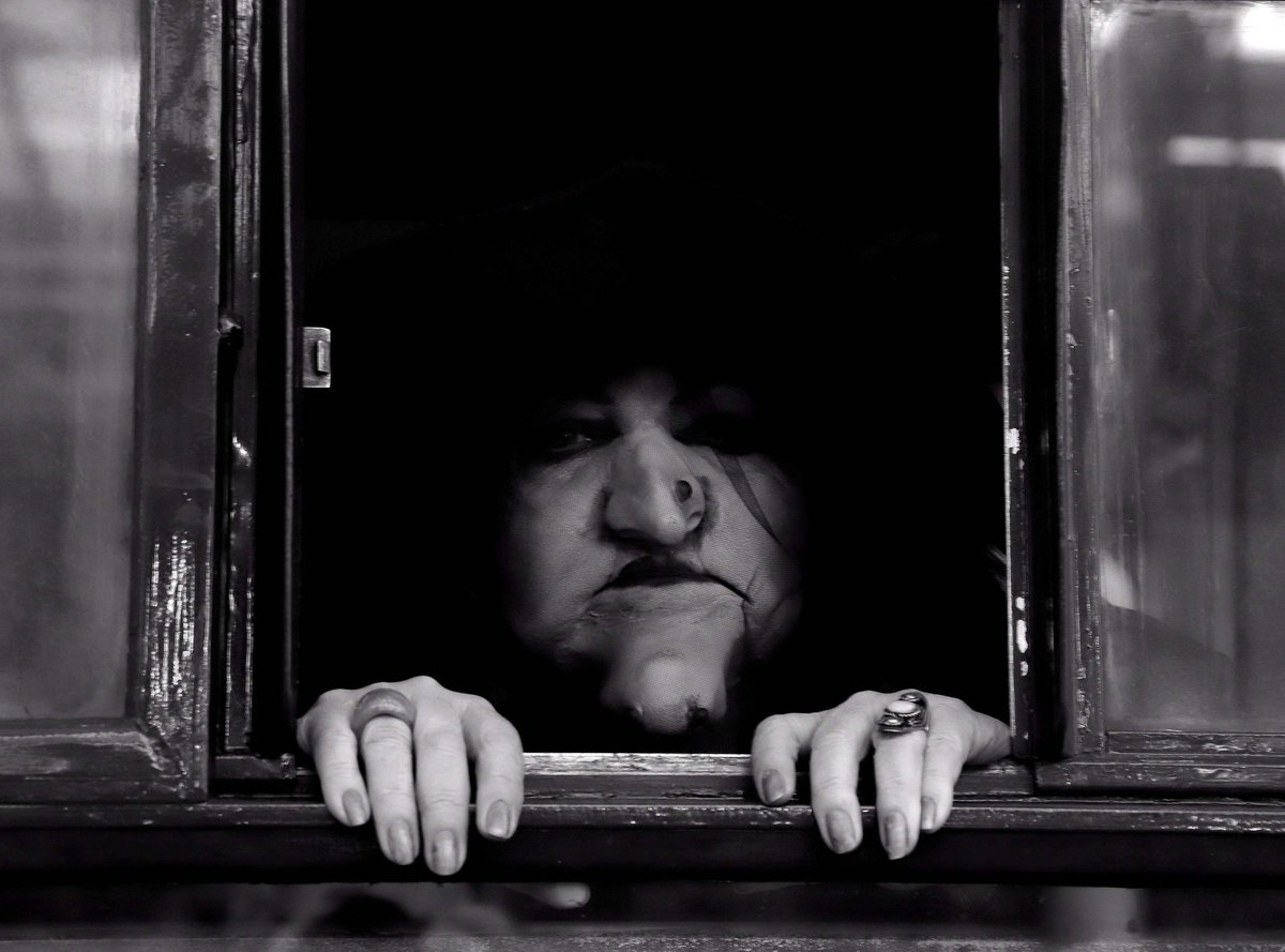 Are you brave enough to ride the Ghost Train? 👻
 
Get ready for creeps, candy and costumes with East Lancashire Railway’s Halloween Ghost Trains.
 
It’s fun for all the family, so book your place now if you dare… 

ow.ly/8pmz50PZybo