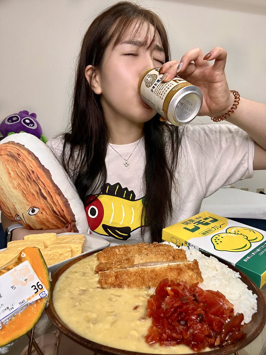 truckmeimei's tweet photo. 食欲と睡魔が同時に襲ってきた22歳🙂

レモンミルクカレーに初挑戦して
今夜は早めに就寝しようと思います…😪 https://t.co/mDsVOyxVwe