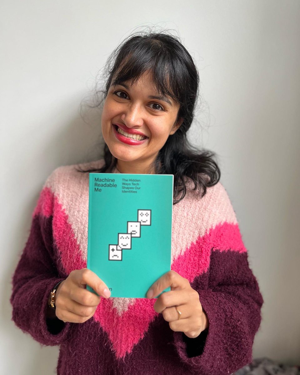 It’s publication day for my little book, Machine Readable Me! Thrilled to see this out in the world 💕 It’s the culmination of 10+ years of research on how data about who we are impacts our lives. Available now online in all the usual places or via your local bookshop! #pubday