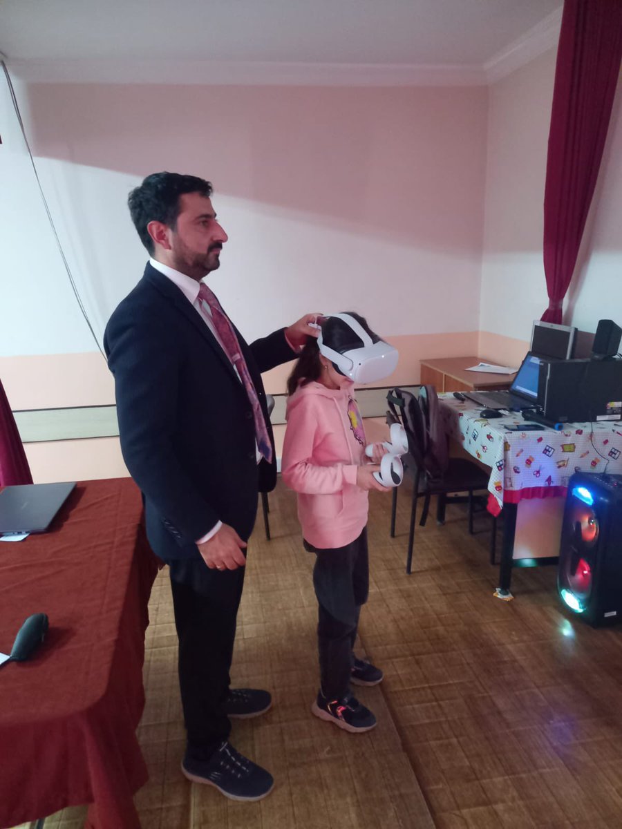 Tübitak “dijital gelecek ve metaverse” bilim söyleşimize gelen doc.dr. Ahmet Akbaba ya teşekkür ederiz.
<a href="/UfukMurat25/">Ufuk MURAT</a> 
<a href="/OrhanOzen_25/">Orhan ÖZEN</a> 
<a href="/MemTortum/">Tortum İlçe MEM</a> 
<a href="/ErbapTortum/">Tortum Erbap</a> 
<a href="/TortumKymkmligi/">Tortum Kaymakamlığı</a> 
<a href="/fatihbayramia/">Fatih Bayram</a> 
<a href="/Erzurum_Mem/">Erzurum İl Millî Eğitim Müdürlüğü</a>