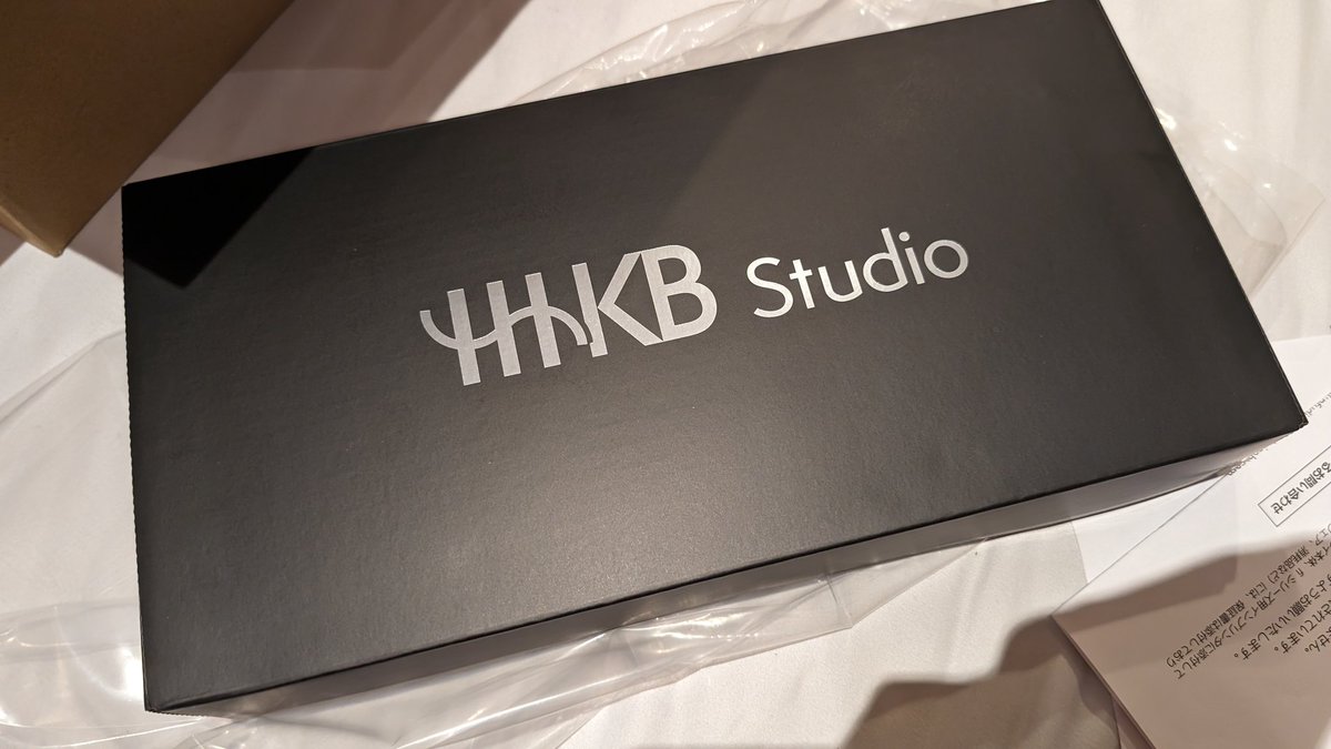 GOROman's tweet image. 触ってもねー キーボード買ってみた。