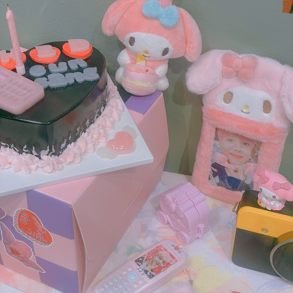 아리✨ tweet media