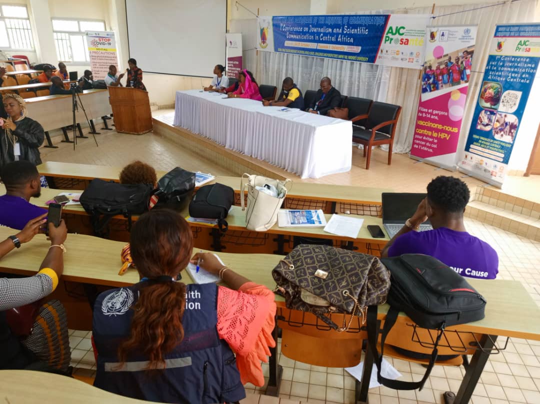Début de la Conférence sur le journalisme et Communication Scientifique en Afrique Centrale ( COJOSAC) à l'amphithéâtre 700 de la Faculté de Médecine et Sciences Biomédicales de l'Université de Yaoundé I.

 Tous les journalistes et communicateurs sont attendus.