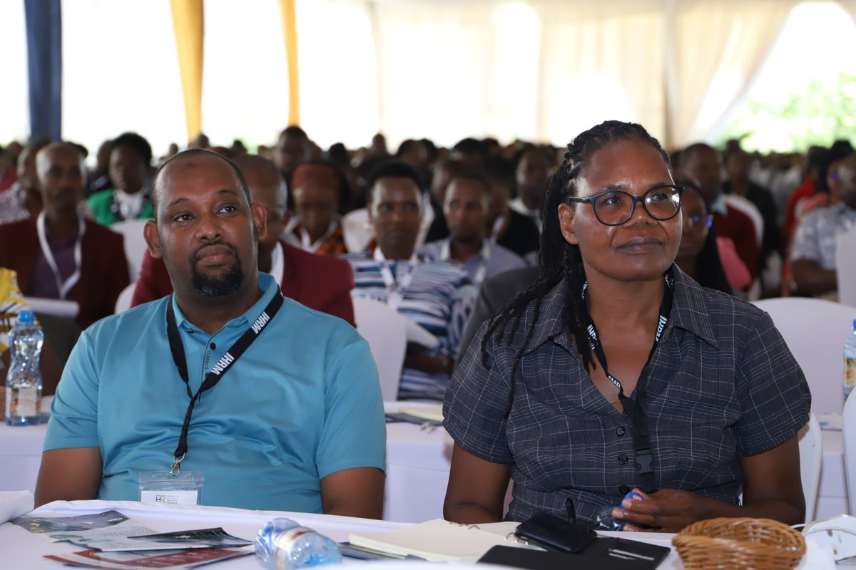 Ihrm_Kenya's tweet photo. .“The major obstacle to [HRDs or] CHROs becoming a CEO is that, at some point, they have to actually take on a P&amp;L role and demonstrate that they know how to run a business,” says Wright. #HRMConference https://t.co/cYL0WVHaTH