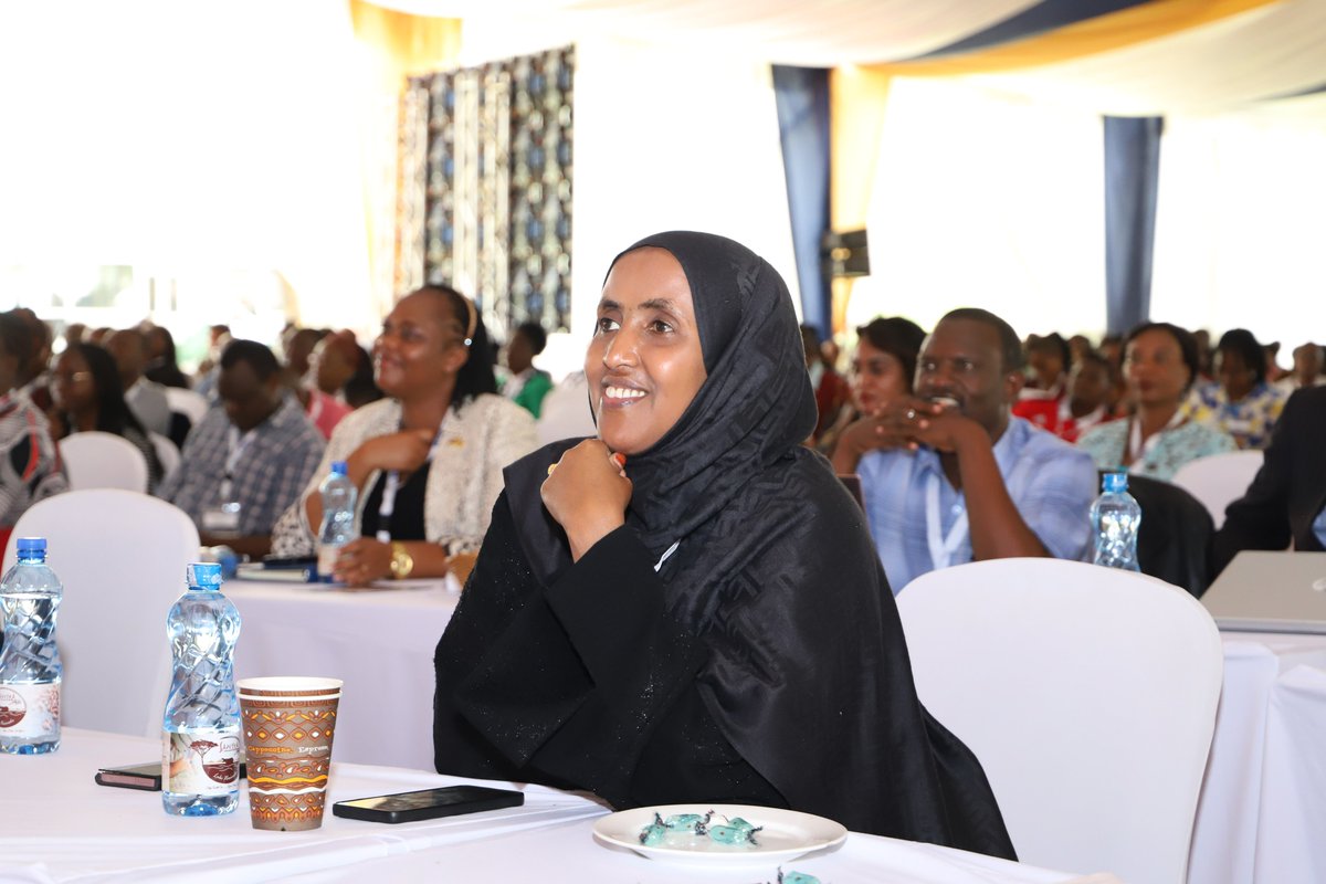 Ihrm_Kenya's tweet photo. .“The major obstacle to [HRDs or] CHROs becoming a CEO is that, at some point, they have to actually take on a P&amp;L role and demonstrate that they know how to run a business,” says Wright. #HRMConference https://t.co/cYL0WVHaTH