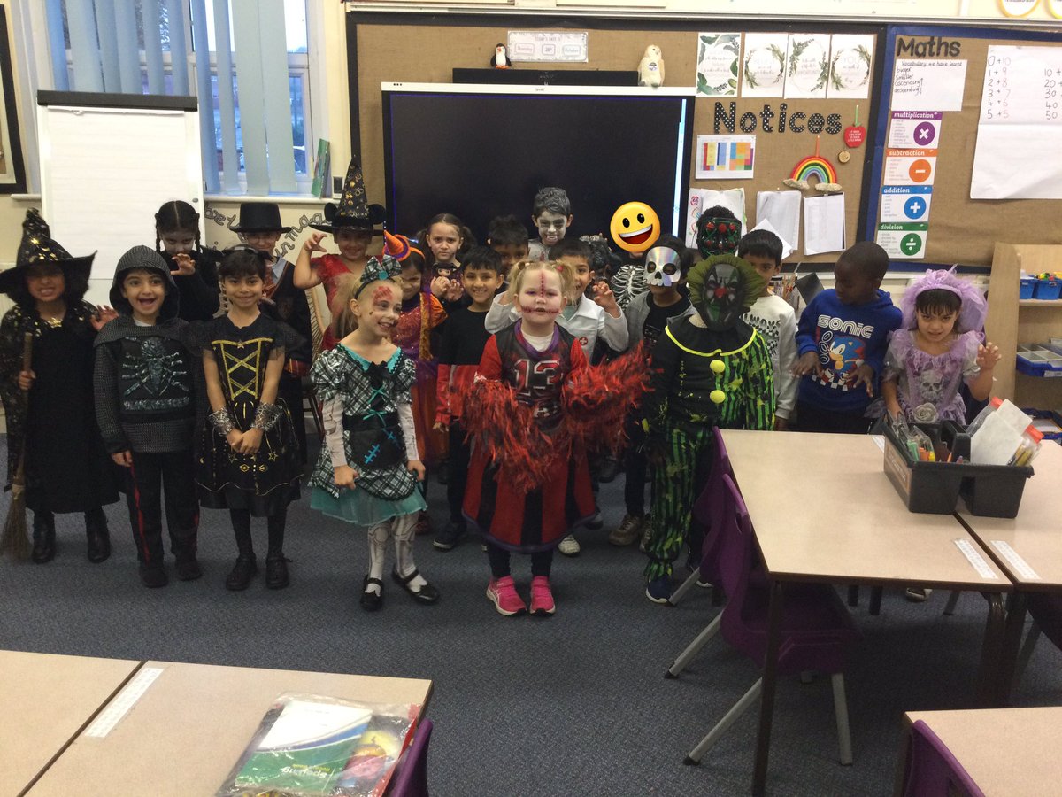PindersPrimary's tweet photo. Year 2 are looking forward to their Scary Disco after school! #ppcommunity https://t.co/pfLkgCxVwF