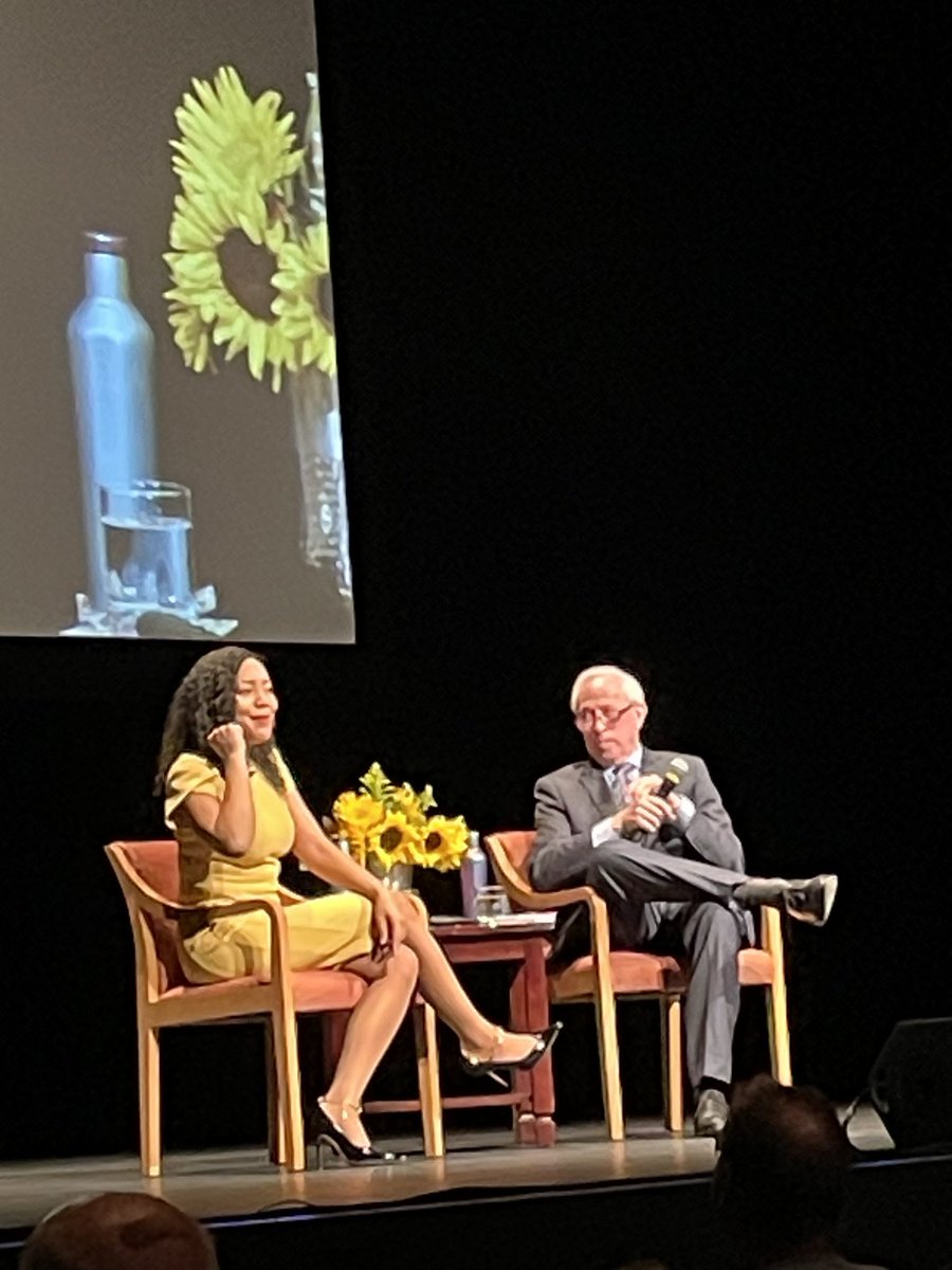 RealMarcCohen's tweet image. Terrific evening hosting the brilliant and Delightful Dr Moo Cooper at the distinguished speakers series LA.  @moogega 
#techradio