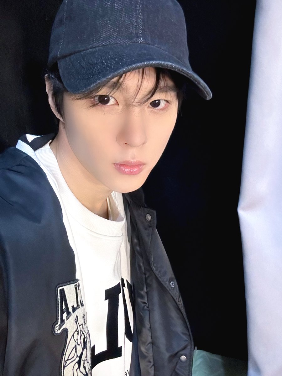 김우석(KIM WOO SEOK) tweet media
