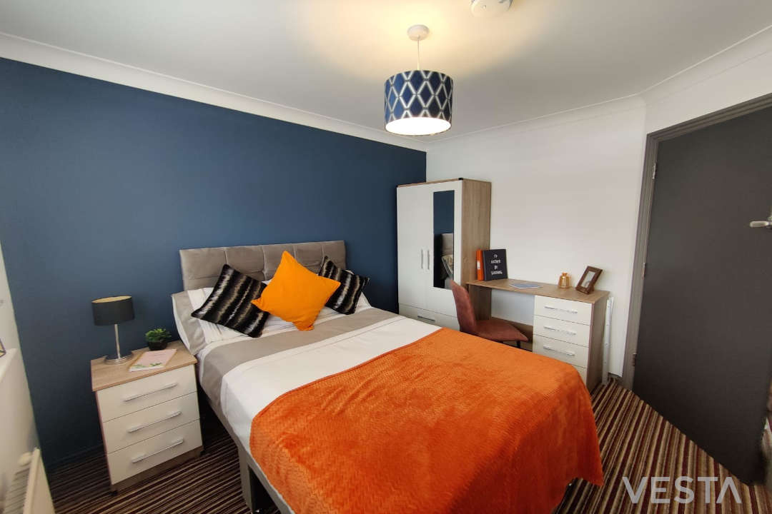 VestaBuyToLet's tweet photo. HMO investment property for sale:

🏠 6-bed/3-bath detached HMO
🌍 located in #Leicester
🚶 fully tenanted
📈 8.3% gross yield
💰 £460,000
💻 see our listing for more info https://t.co/16HwWcNexQ 

#TenantsIncluded #HMO #leicestershire #investmentproperty https://t.co/hmoHqCskwg