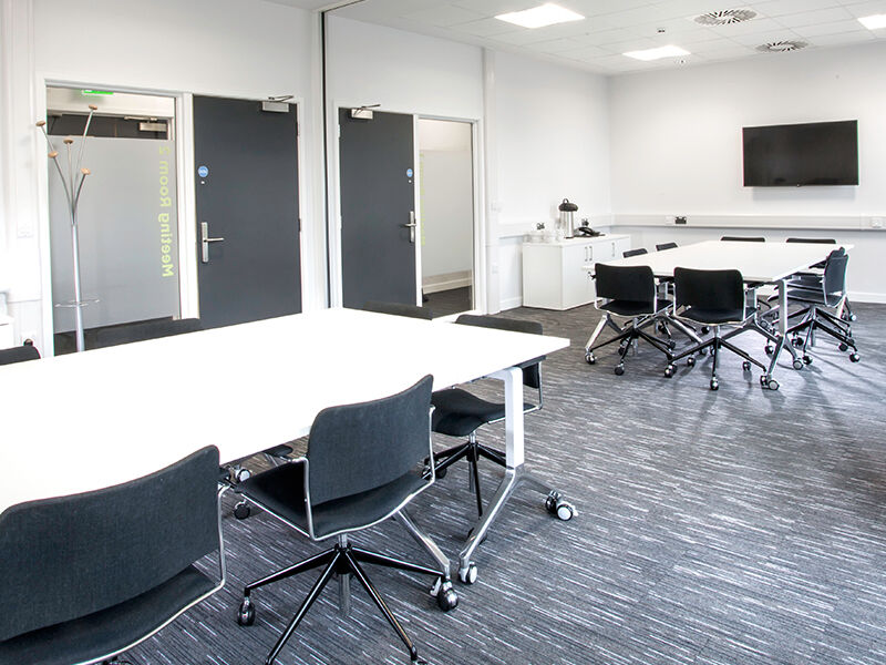 Elevate your industry event with our premium Conference & Event Space! Our cutting-edge facilities provide the ideal backdrop for networking, presentations & knowledge sharing. Unlock innovation in a dynamic environment➡️bit.ly/3P2OJii #ConferenceAndEventSpace