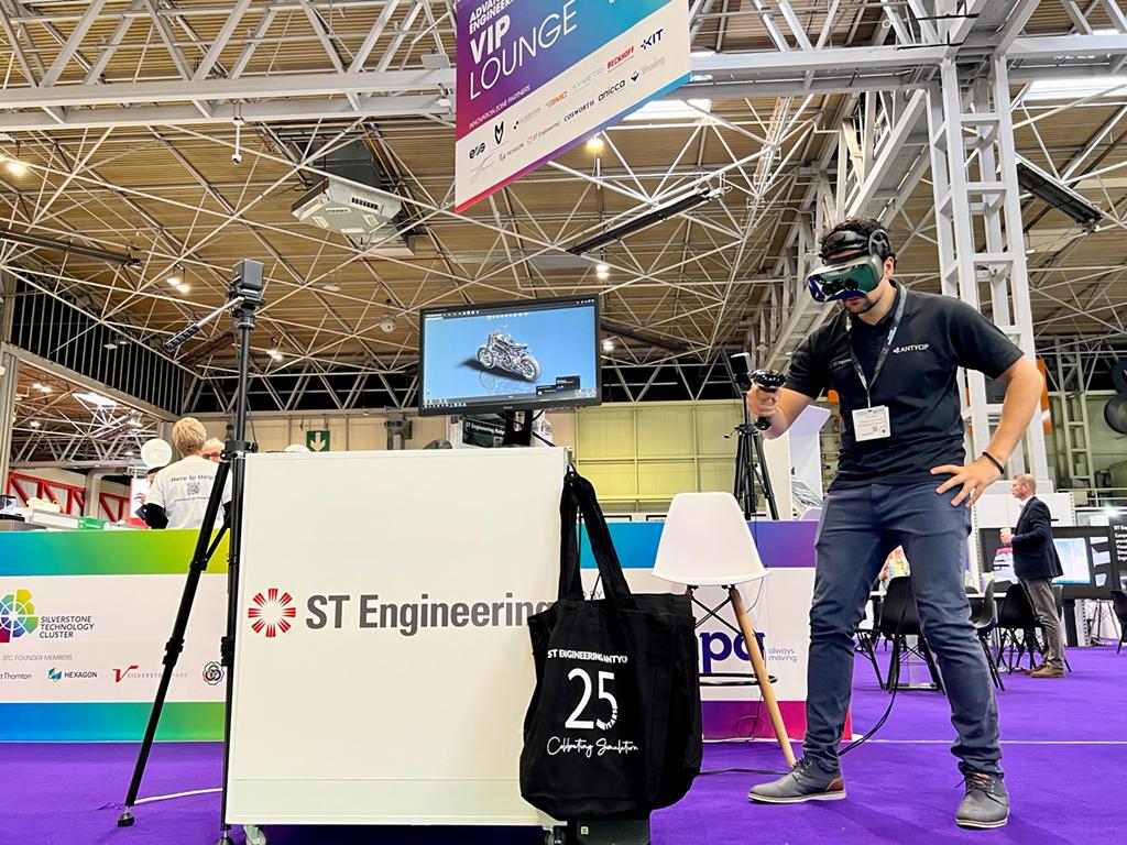 📢Just a few days left until @advancedenguk 2023! Join us to explore the future of tech. Get your free pass 👉 bit.ly/45KmKJh and experience the groundbreaking @HaptX Glove and @varjodotcom Headset. Meet us at the VIP Lounge with @SilvTechCluster #SeeTheFuture