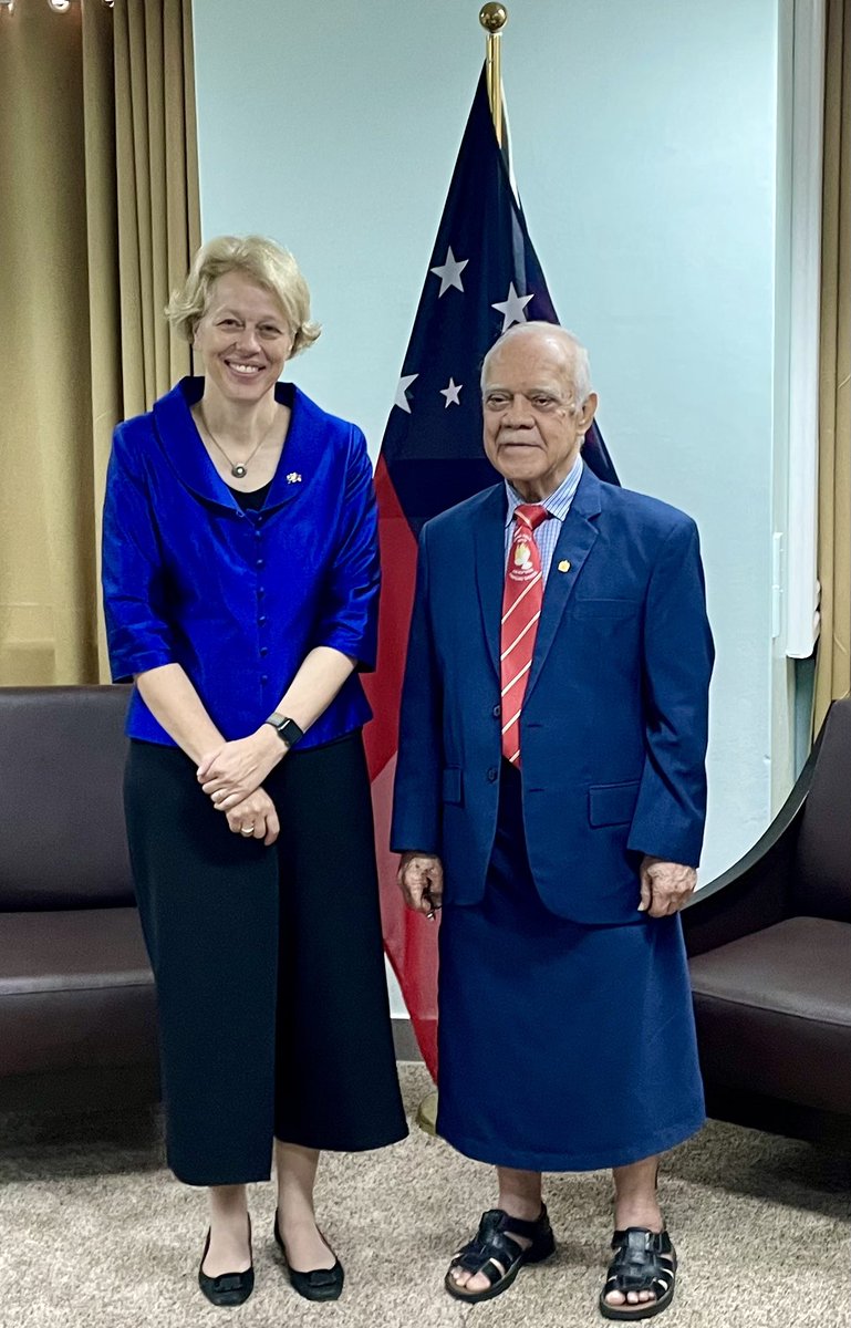 EUPasifika's tweet photo. EU Ambassador to the Pacific, H.E. @BPlinkertEU presented her credentials to the Deputy Head of State of Samoa in Apia today. She stressed the importance of Samoa-EU relations based on shared values of democracy, human rights and the rule of law. @eeas @samoagovt #EUinSamoa https://t.co/bmRBd2EHJT