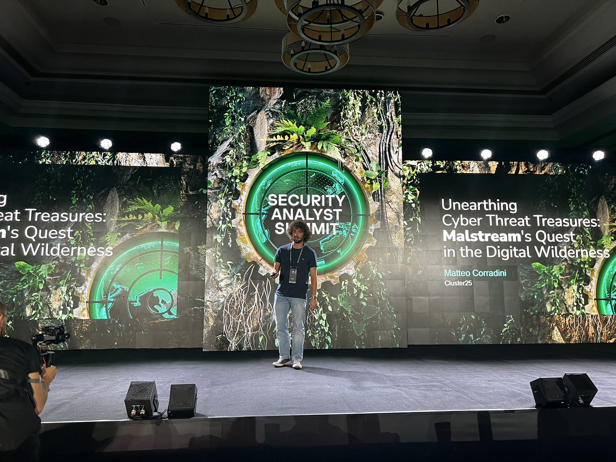 gbergel's tweet image. Terminando la 1ra sesión de #thesas2023, muy buenas todas las charlas, especialmente la de Matteo Corradini y Eduard Alles 🤩