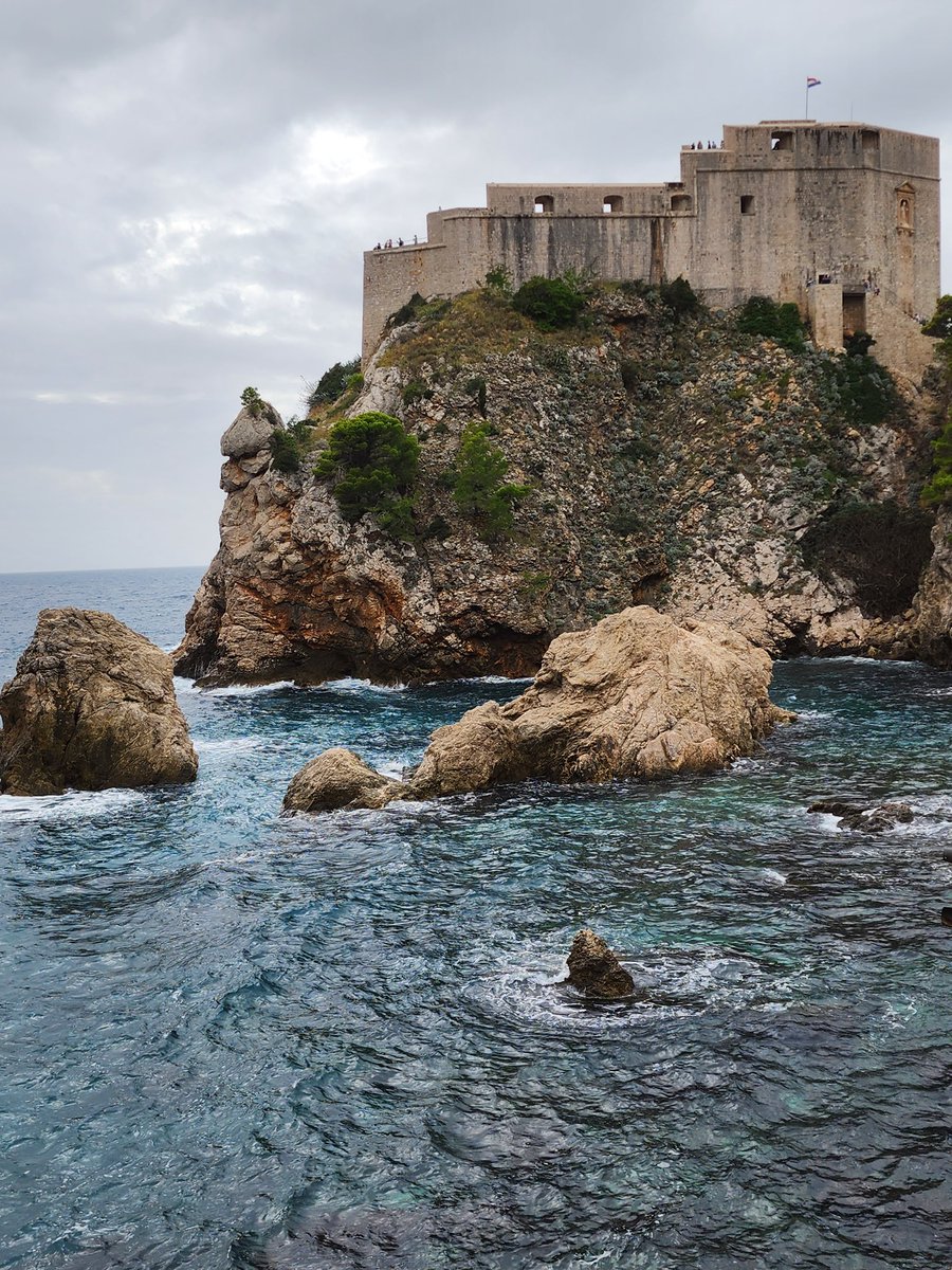 2BTraveling's tweet photo. Spent Wednesday in #Slano and #Dubrovnik, #Croatia. Renaissance gardens, beautiful views, old fortified city, all beautiful. 🇭🇷 #myvikingstory https://t.co/ruF3cooBnR