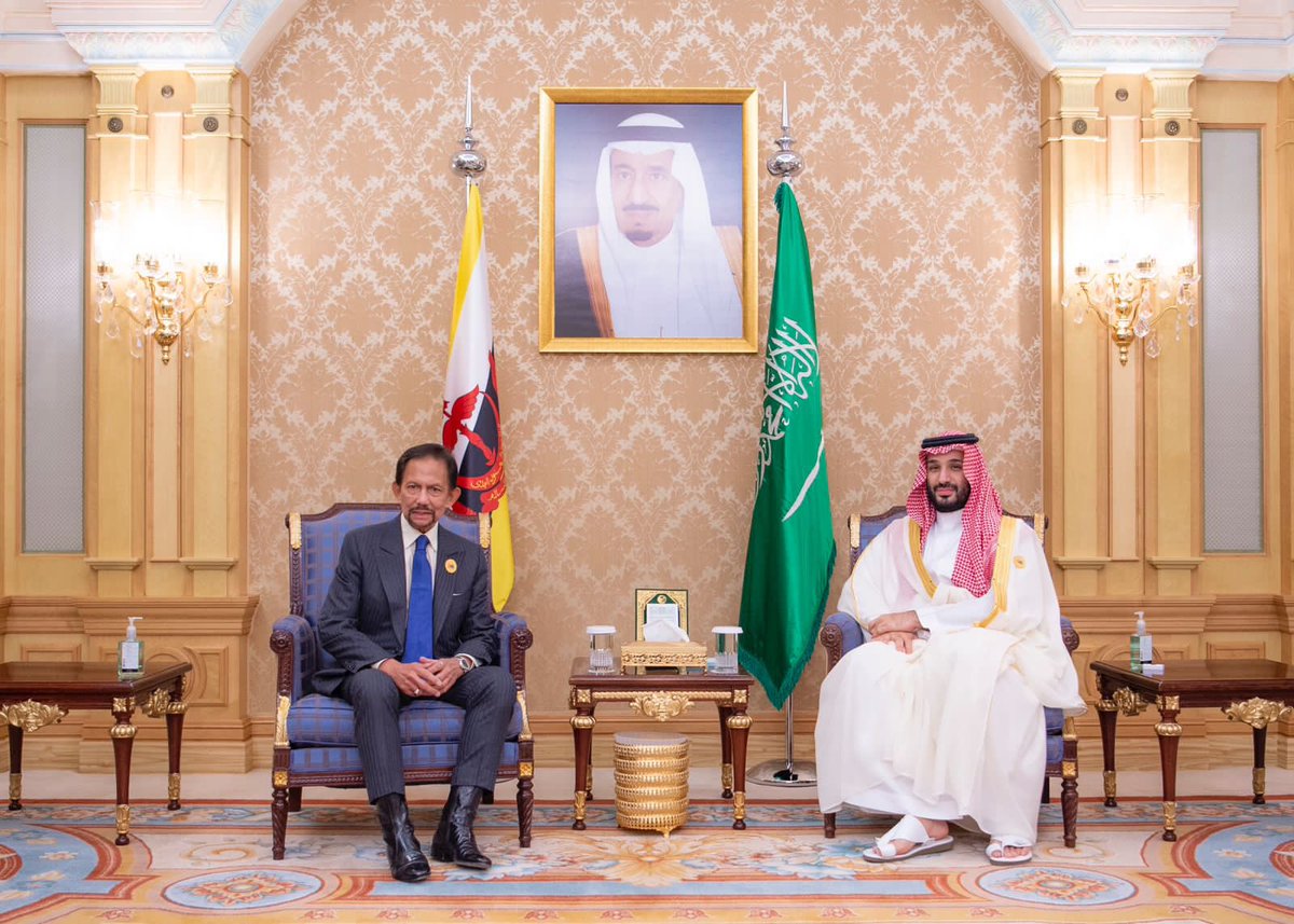 rwthofficial's tweet photo. 🇸🇦🇧🇳
#SaudiArabia’s Crown Prince Mohammed bin Salman received #Brunei’s Sultan Hassanal Bolkiah following his participation in the @ASEAN-Gulf Cooperation Council Summit #ASEANGCC 2023 in #Riyadh.
📸 Saudi Press Agency #MohammedbinSalman #HassanalBolkiah #محمد_بن_سلمان #السعودية https://t.co/VzLzYEYdk5