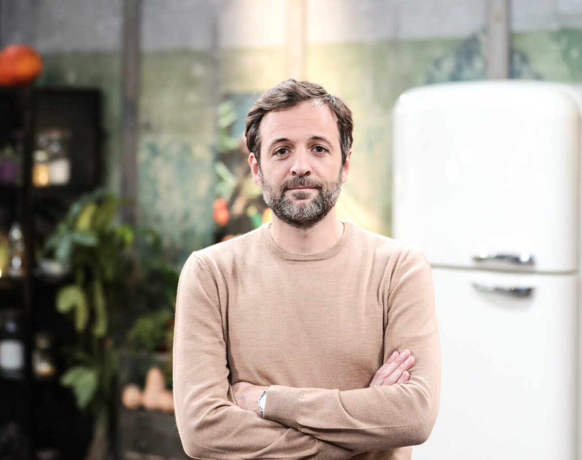 "Il n’y a pas de gastronomie sans vin." François-Régis Gaudry évoque son rapport à la gastronomie et au vin 🍷🍽️

👉 shorturl.at/ahjEL
<a href="/TerredeVins/">Terre de Vins</a>