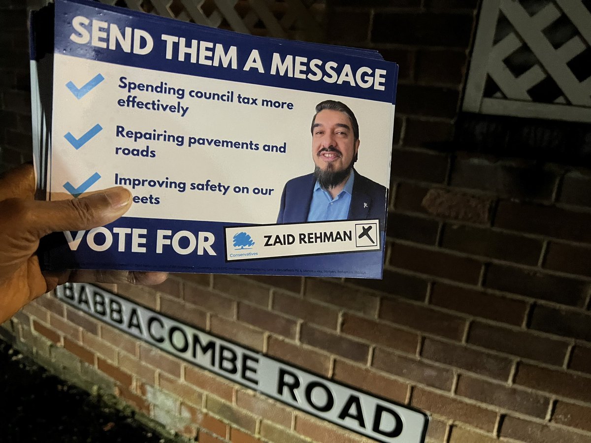 Dawn  raid in support of Zaid Rehman, the strong voice for Earlsdon!'@zaidr @CVConservatives @CWODiversity