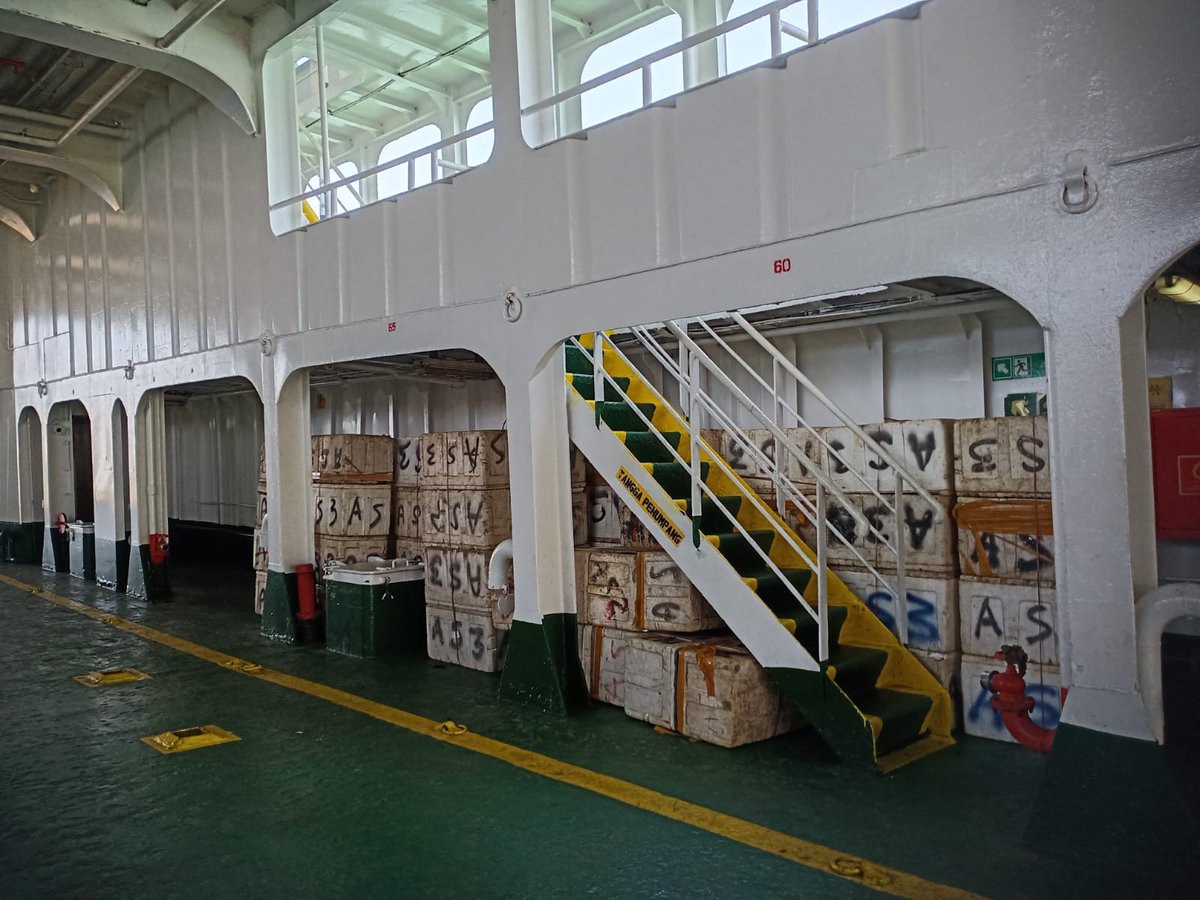 25/10/2023 Kegiatan pengawasan dan pemeriksaan domestik keluar di pelabuhan penyeberangan bajoe oleh petugas
<a href="/BkipmBajoe/">BKIPM BajoeEWAKO</a>
<a href="/BKIPMWilKolaka/">BKIPM Kolaka</a>
#KKPThrive
<a href="/IdjahChadidjah/">Idjah</a>
@BKIPMMakassar