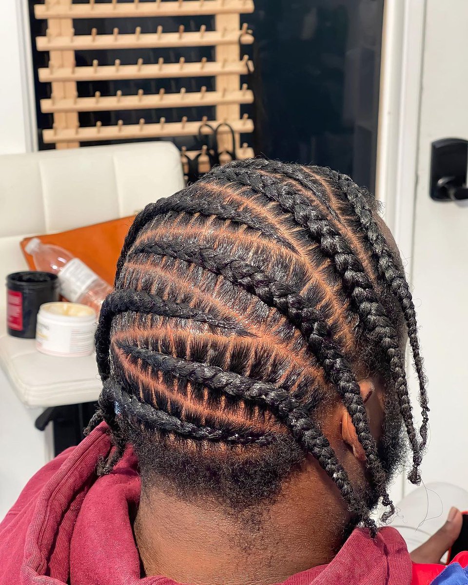 🧡 I'm pretty sure you want your braids to look like kings... I got you 🥰

🧡 Style: Pop smoke braids
🧡add ons :___
If you ever don't see a style you want on the website, feel free to dm me