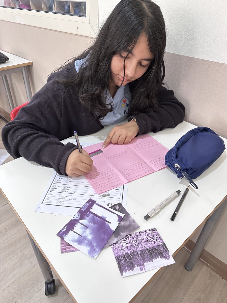 AIS_JrSecondary's tweet photo. Our Grade 8 non-Arab students practiced their written Arabic by designing brochures to promote environmental actions, which can help protect nature. 🌱🌏

#AISArabicForNonArabs #AISJrSecondary https://t.co/aaP4RqJ1R7
