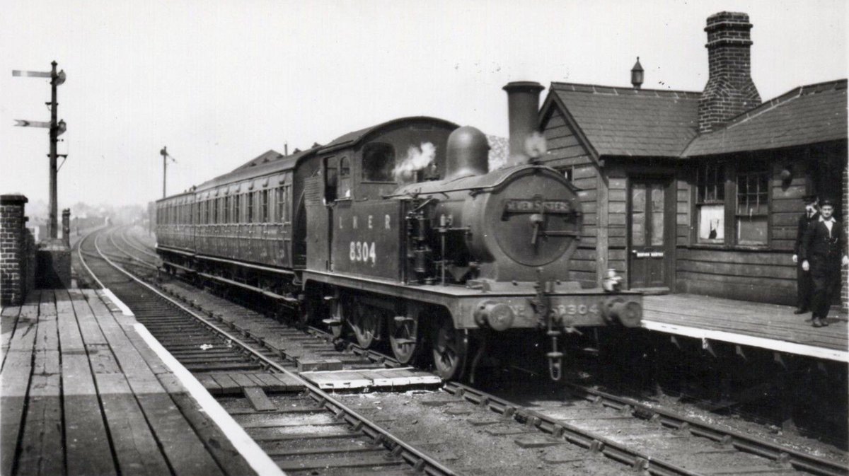 Noel Park #RailwayStation 1878 - 1964 had two wooden platforms. Demolished. #GER