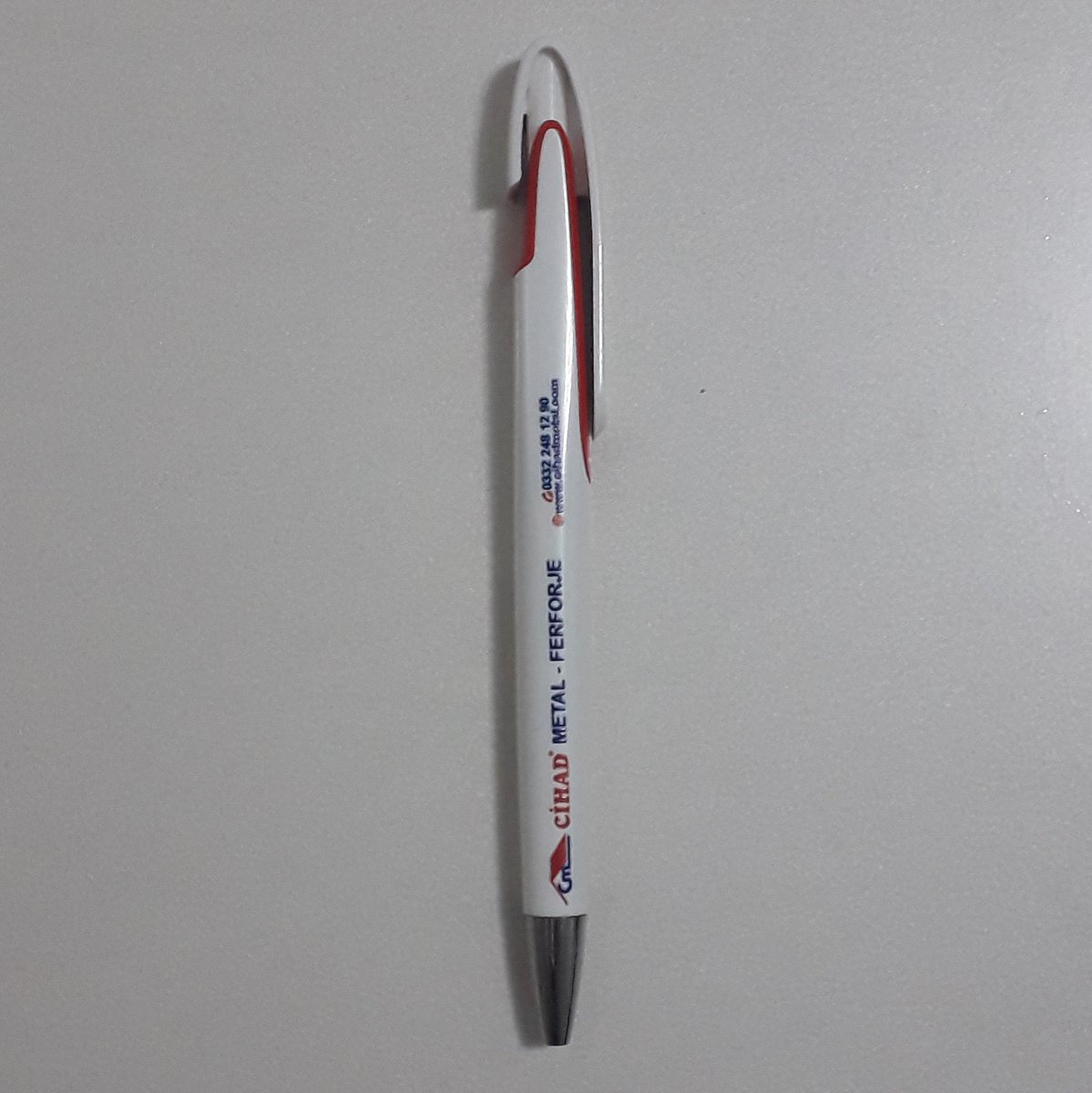 NeviGrafik's tweet photo. Müşterimize hayırlı olsun.

#uv #baskı #uvbaskı #promosyon #reklam #kalem #çakmak #tanıtım  #digitalsanat #dolapsüsü #ahşapmagnet #resim #foto #fotoğraf #dijitalbaskı #baski #ci̇had #metal #ferforje #basmalıkalem #konya #cihadmetalferforje #promosyonkalem https://t.co/xwCbTmUAsL