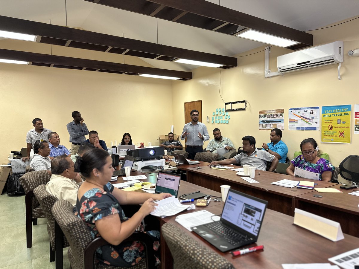 IOMNorthPacific's tweet photo. Preparedness is key to minimizing loss in the face of disasters.
Together with #DECEM & #DCO, IOM is supporting FSM to update emergency planning and response procedures including through improved communications, data mgmt & resource mobilization to protect lives and livelihoods. https://t.co/f9nO7t2Bv6