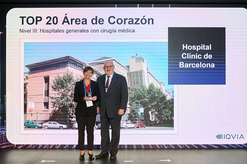 Ana García Álvarez (@anagarcalvarez2) on Twitter photo Hemos recibido el premio top 20 al área del corazón, un reconocimiento para el fantástico equipo de profesionales que tenemos en el <a href="/hospitalclinic/">Hospital Clínic</a> , docencia, investigación y asistencia centrada en el paciente 👏👏 <a href="/masitges/">marta sitges</a> <a href="/randreariba_rut/">Rut Andrea</a> <a href="/MartaFarrero/">Marta Farrero</a> <a href="/lsanchisruiz/">Laura Sanchis</a> <a href="/ivroca/">Ivo Roca, FEHRA, FESC</a> Hemos recibido el premio top 20 al área del corazón, un reconocimiento para el fantástico equipo de profesionales que tenemos en el <a href="/hospitalclinic/">Hospital Clínic</a> , docencia, investigación y asistencia centrada en el paciente 👏👏 <a href="/masitges/">marta sitges</a> <a href="/randreariba_rut/">Rut Andrea</a> <a href="/MartaFarrero/">Marta Farrero</a> <a href="/lsanchisruiz/">Laura Sanchis</a> <a href="/ivroca/">Ivo Roca, FEHRA, FESC</a>