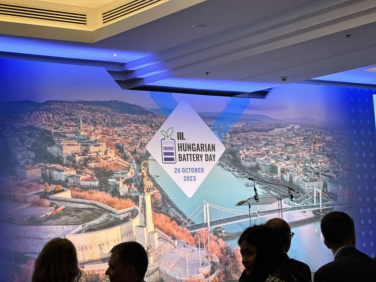 Robert Dominko (@robertdominko) on Twitter photo Third edition of Hungarian battery day. As a panellist I will explain why basic research is still needed even in the environment with developed 🔋industry as we are witnessing in 🇭🇺 <a href="/kemijski/">Kemijski inštitut</a> <a href="/2030Battery/">BATTERY 2030 +</a> <a href="/AlistoreE/">ALISTORE ERI</a> Third edition of Hungarian battery day. As a panellist I will explain why basic research is still needed even in the environment with developed 🔋industry as we are witnessing in 🇭🇺 <a href="/kemijski/">Kemijski inštitut</a> <a href="/2030Battery/">BATTERY 2030 +</a> <a href="/AlistoreE/">ALISTORE ERI</a>