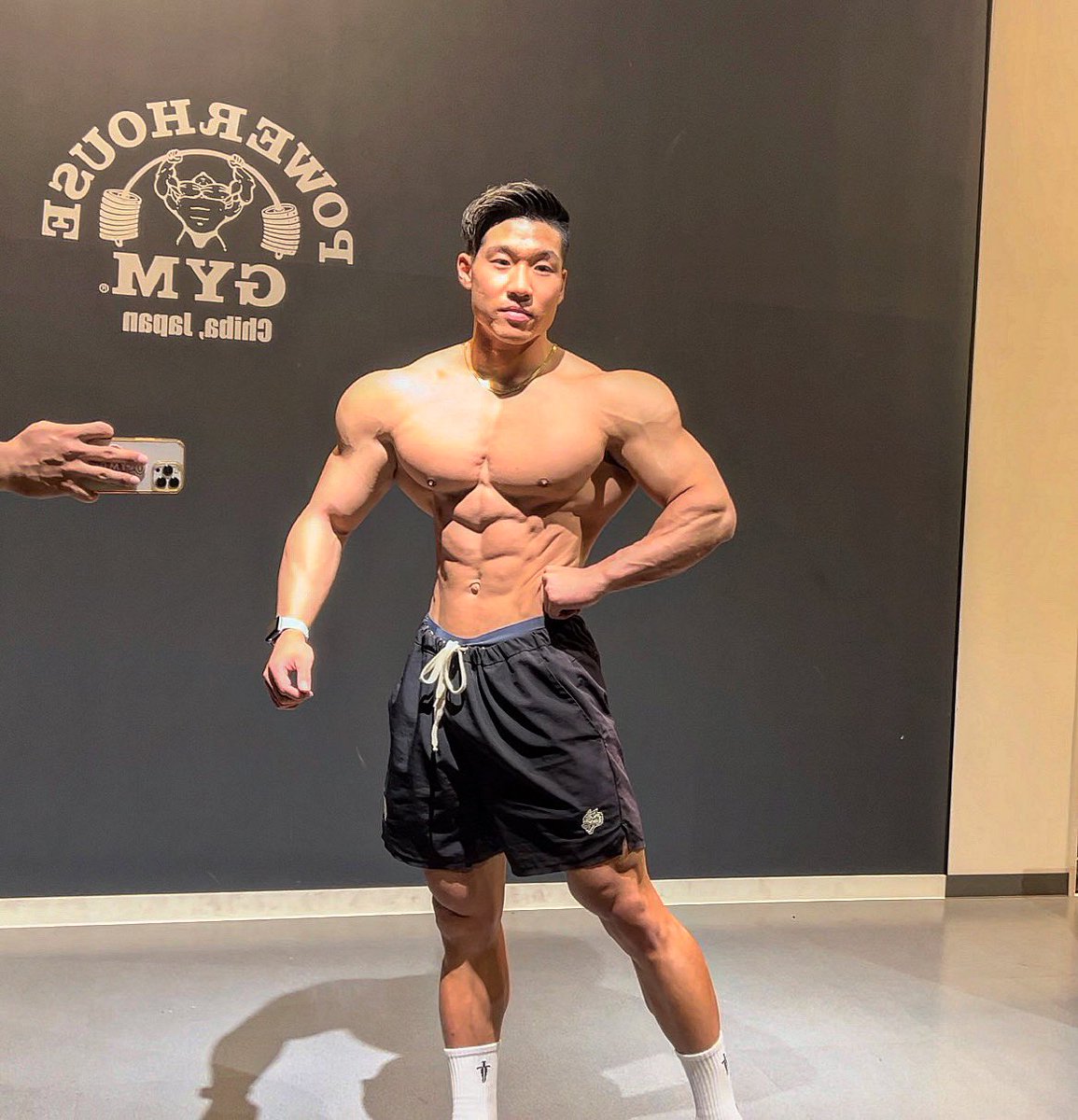 0409Natsu's tweet image. あと1ヶ月🔥🔥🔥

うん。悪くない👌👌

#fwj #ifbb #ifbbpro #physique 
#フィジーク #フィットネス
#筋トレ #パーソナル #パーソナルトレーニング