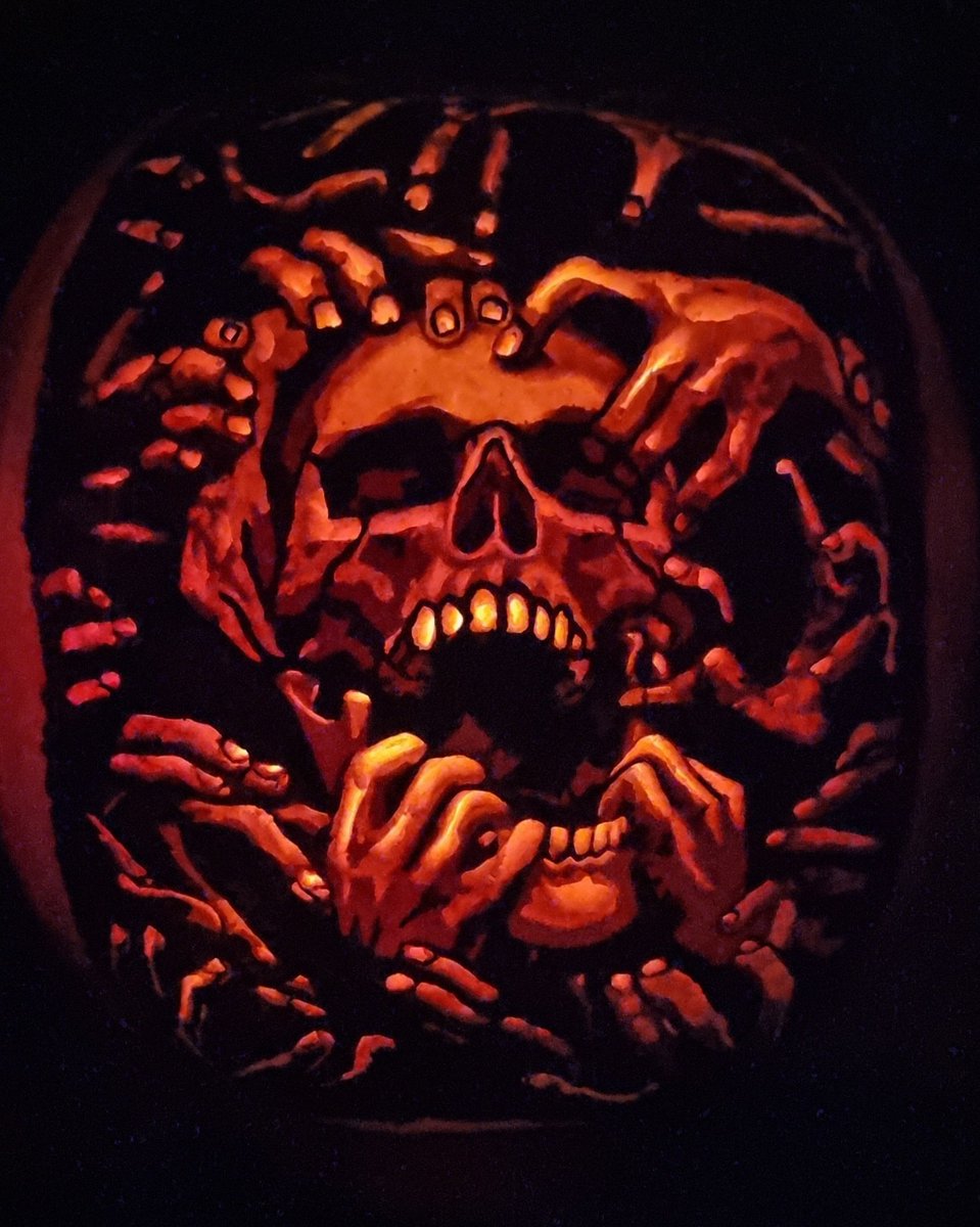 Pumpkin 2023 

#pumpkin #pumpkincarving #halloween #skull